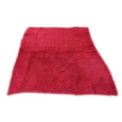Tapis rose 4 pi 10 po x 5 pi 11 po