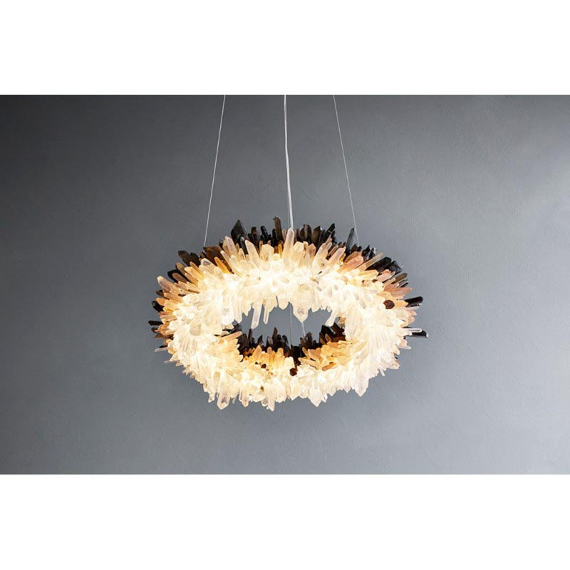 Lustre suspendu en cristal de quartz et anneau de fer Kamilya, Transparent, 42 po de diamètre x 8 po de hauteur, Nickel poli