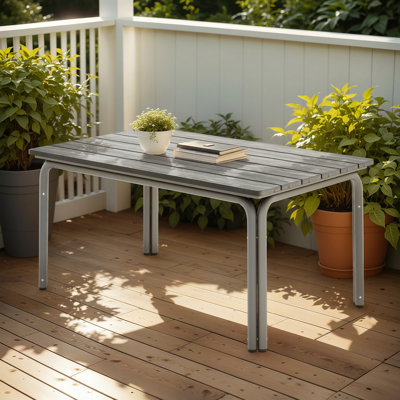 Table basse en aluminium