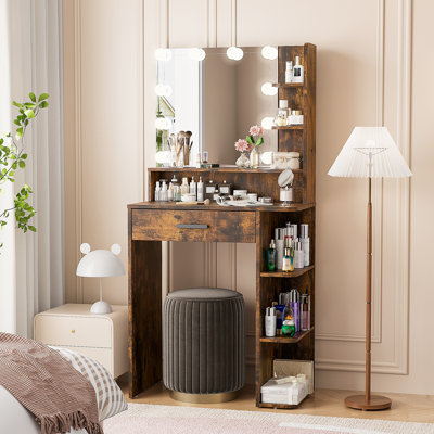 Coiffeuse en bois manufacturé avec miroir à DEL et tablettes de rangement 
