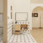 Meuble-lavabo de coin flottant de 36 po avec lavabo intégré en résine gélifiée, meuble-lavabo mural en forme de L, finition chêne clair, porte à fermeture en douceur et tablettes ouvertes, meuble-lavabo moderne peu encombrant-47274922