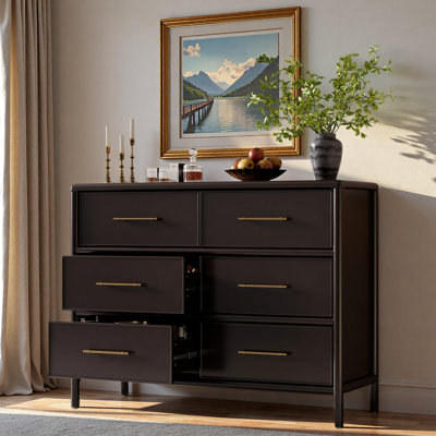 Commode avec 6 tiroirs et poignées dorées