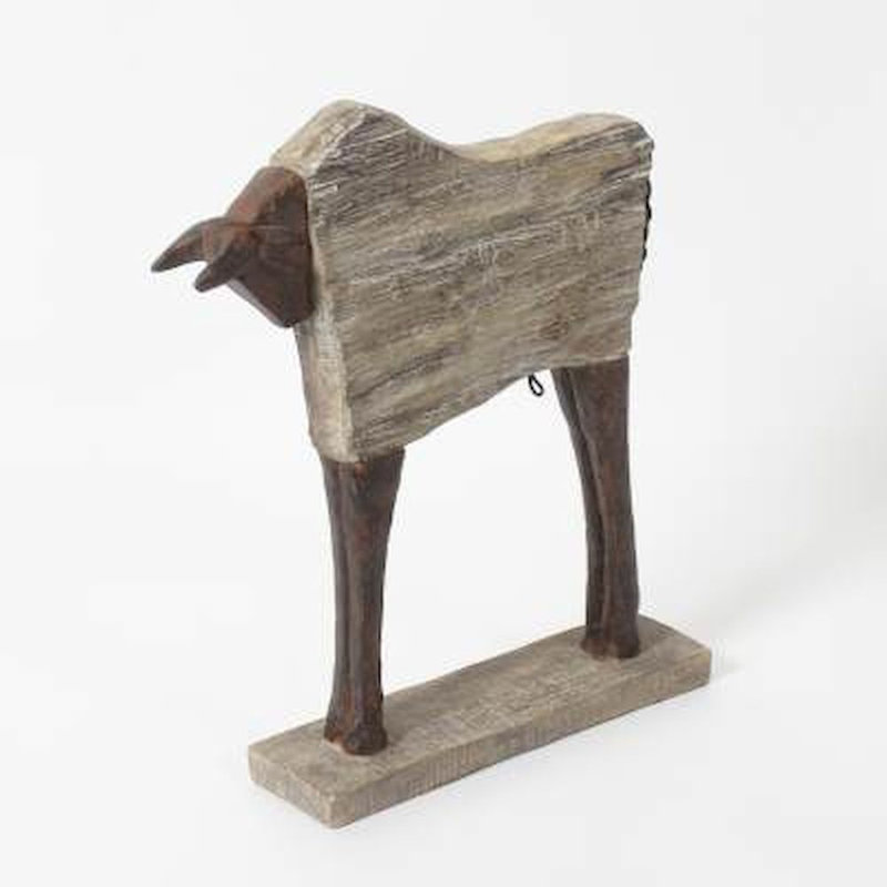 Sculpture bull Trevon