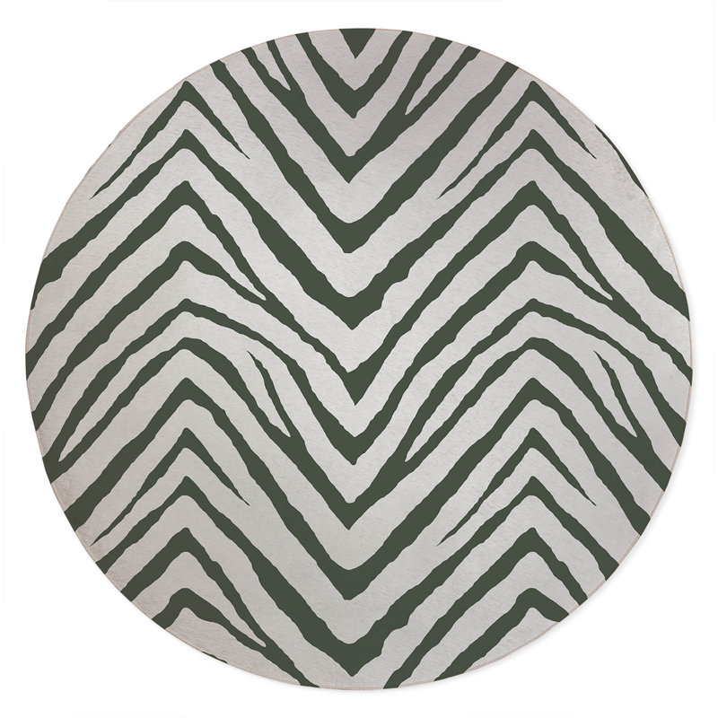 Zebra Stripe Non-Slip Outdoor Rug, Round 5'