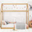 Lit simple en bois