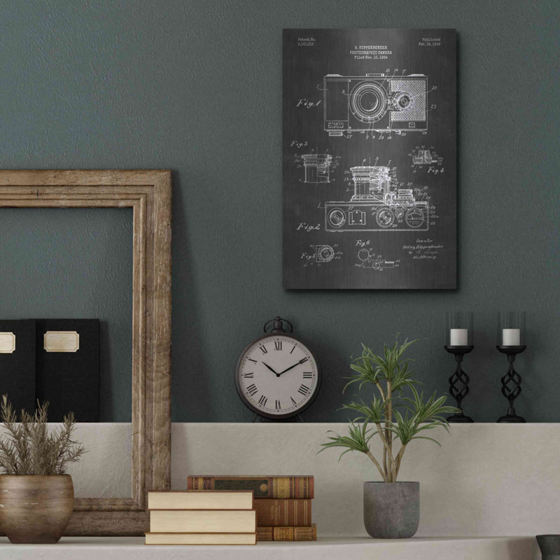 "Caméra, tableau de brevet 1936" par Luxe Metal Portfolio, H 16 po x l 12 po