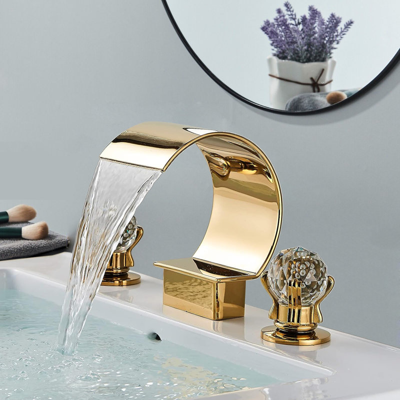 Robinet de salle de bain à large entraxe