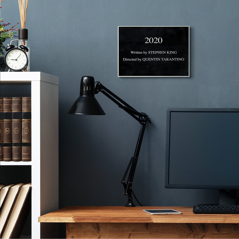 «2020 By King And Taratino», Bois naturel, H 10 po x l 15 po