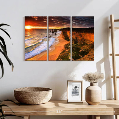 Gillard Twelve Apostles Cliffs