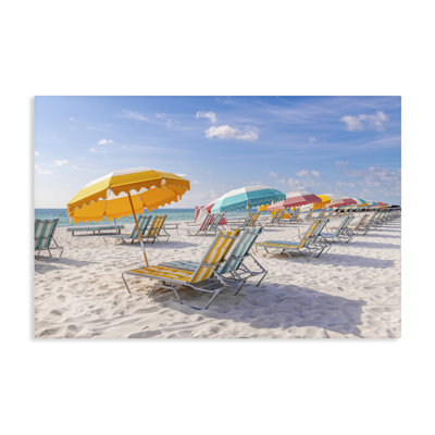 Parapluies rayés sur toile Sunny Beach, design par Richard Silver