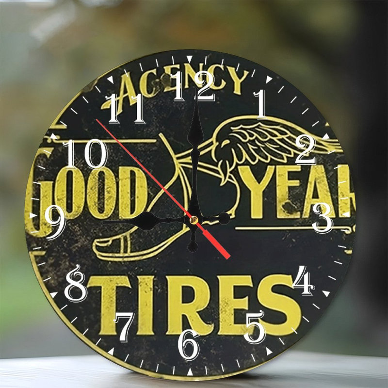 Horloge murale en bois 10 po, mouvement silencieux, à piles (piles AA non incluses), décor artistique, parfait pour les décorations