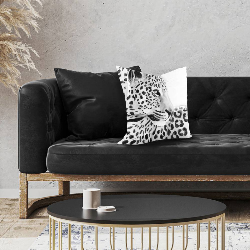 Beautiful leopard - 18"x18" Throw pillow - Poly twill - Print on demand