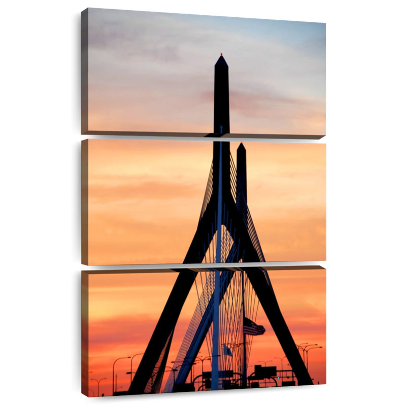 Lilie Zakim Bridge au coucher du soleil, H 38 po x l 24 po