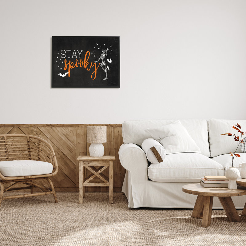 «Stay Spooky Skeleton» encadré sur bois par Lux + Me Designs, impression, H 24 po x l 30 po x P 1,5 po
