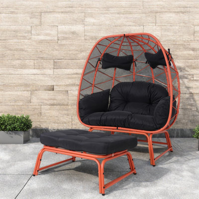 Chaises longues spacieuses de style bohème en rotin d'acier pour le jardin