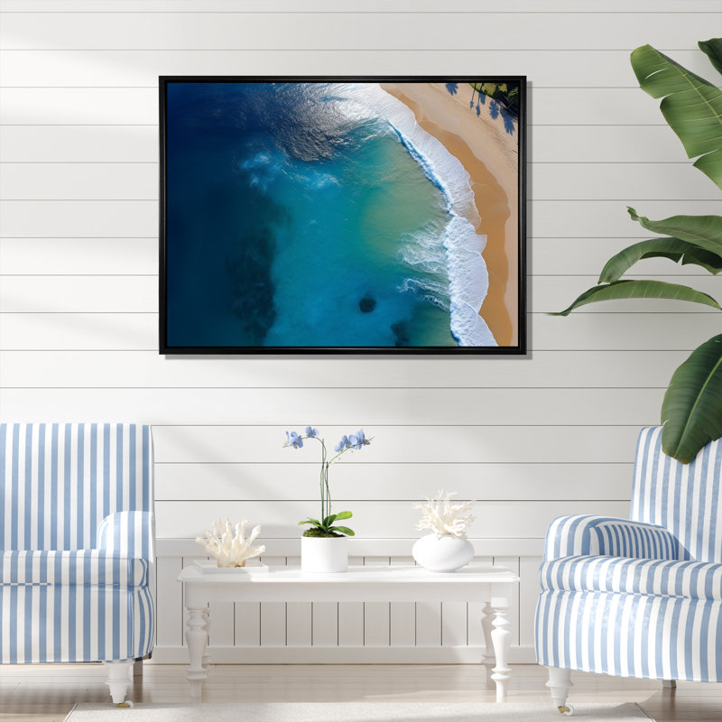 Vue aérienne de la plage côtière I - plage, art mural, Cadre flottant noir, H 34 po x l 44 po x P 1,5 po