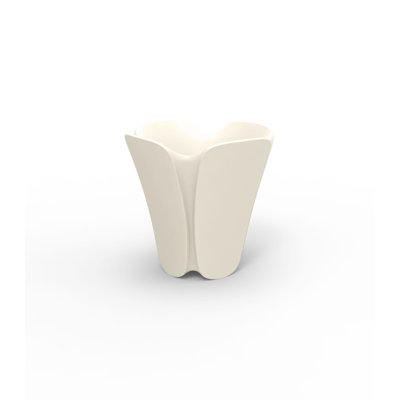 Pezzettina Resin Pot Planter