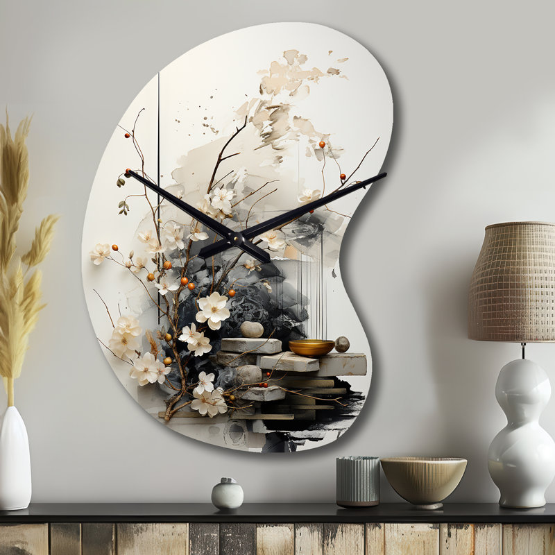 Asian Art Classics Sumi III - Horloge murale asiatique en métal à forme unique, horloge asymétrique blanche, Grand