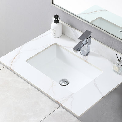 31 po. Comptoir de meuble-lavabo en pierre frittée dorée avec évier encastré en céramique et dosseret de 31 po - ajout élégant