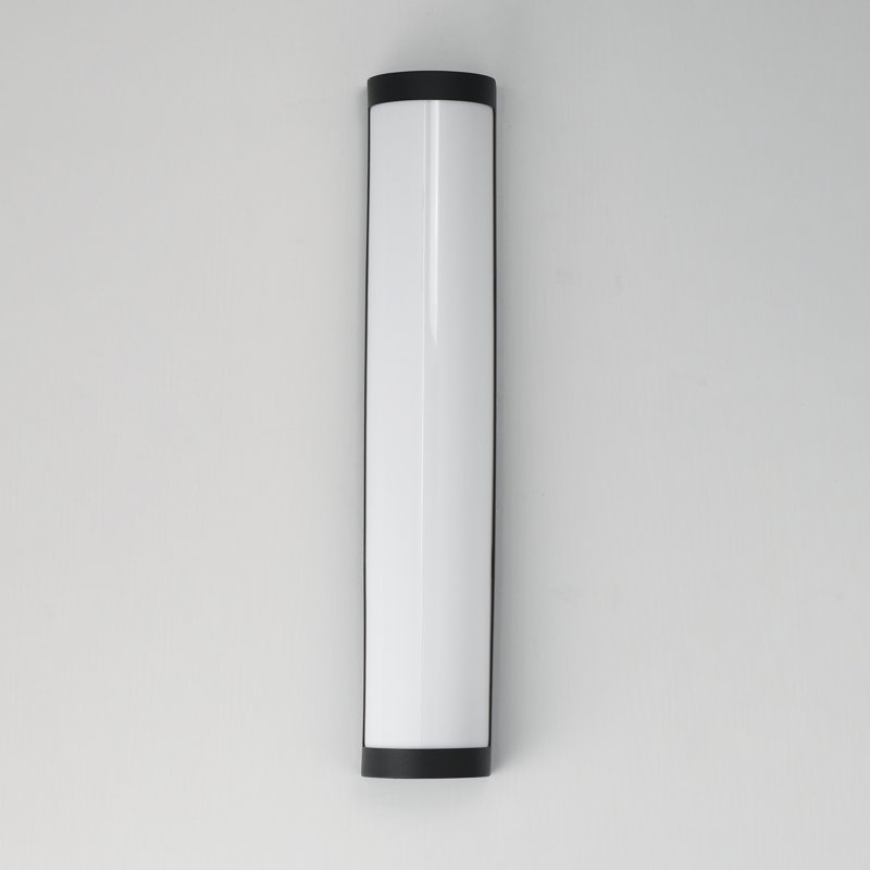 Halfpipe-Outdoor Wall Mount, Black
