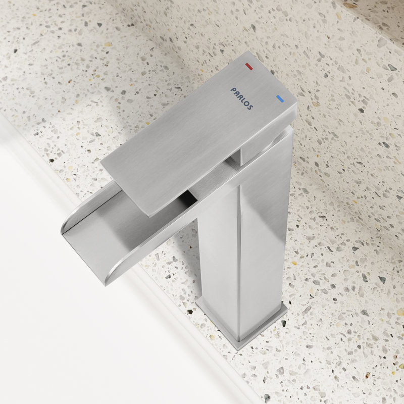 Single-Hole Single-handle Bathroom Faucet, Brushed Nickel