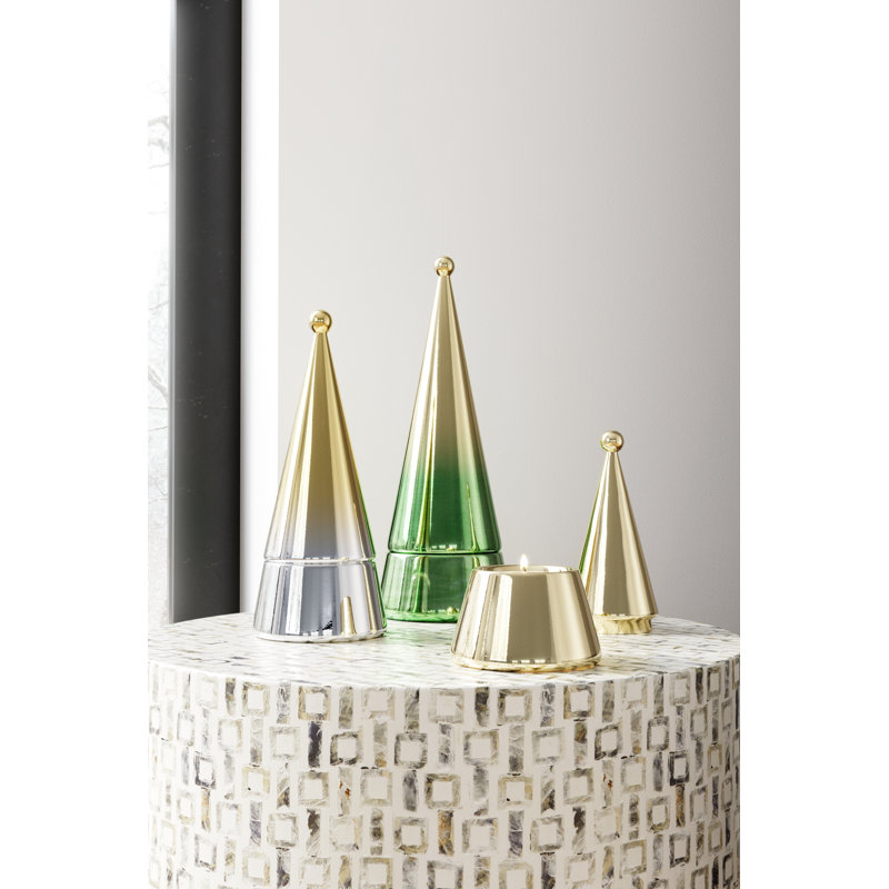 ILLUME Noble Holiday Balsam & Cedar Large Crackle Glass Candle