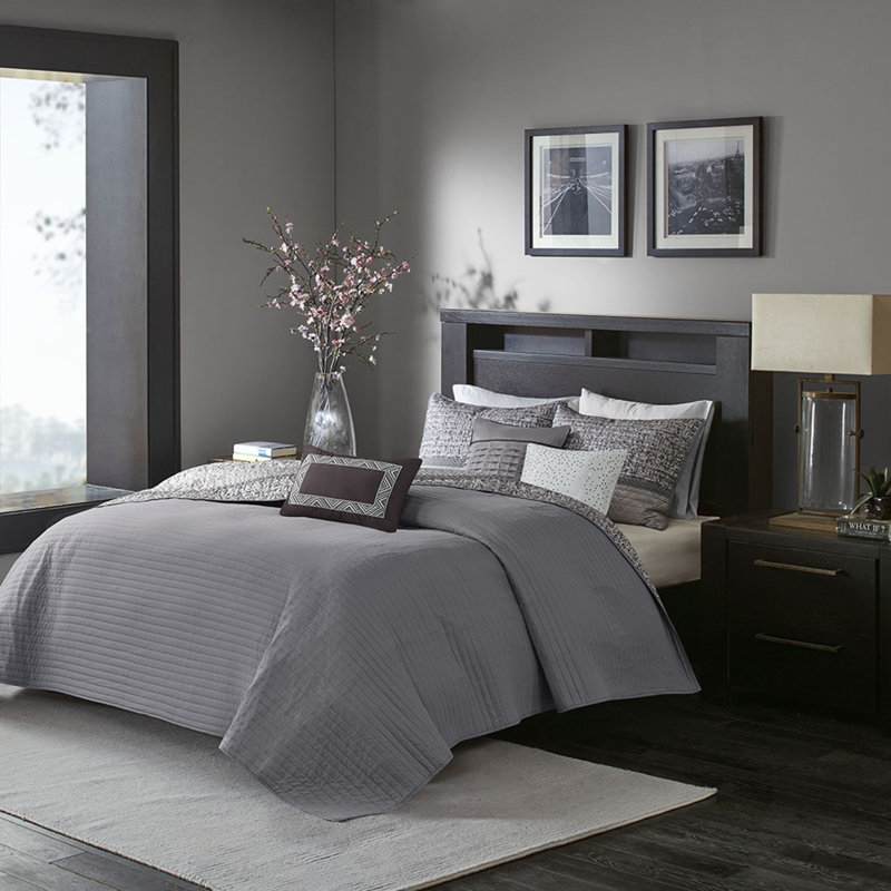 Ensemble de courtepointe réversible en jacquard 6 pièces avec coussins décoratifs Rhapsody, Gris