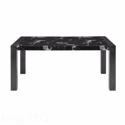 Table de salle à manger en bois massif
