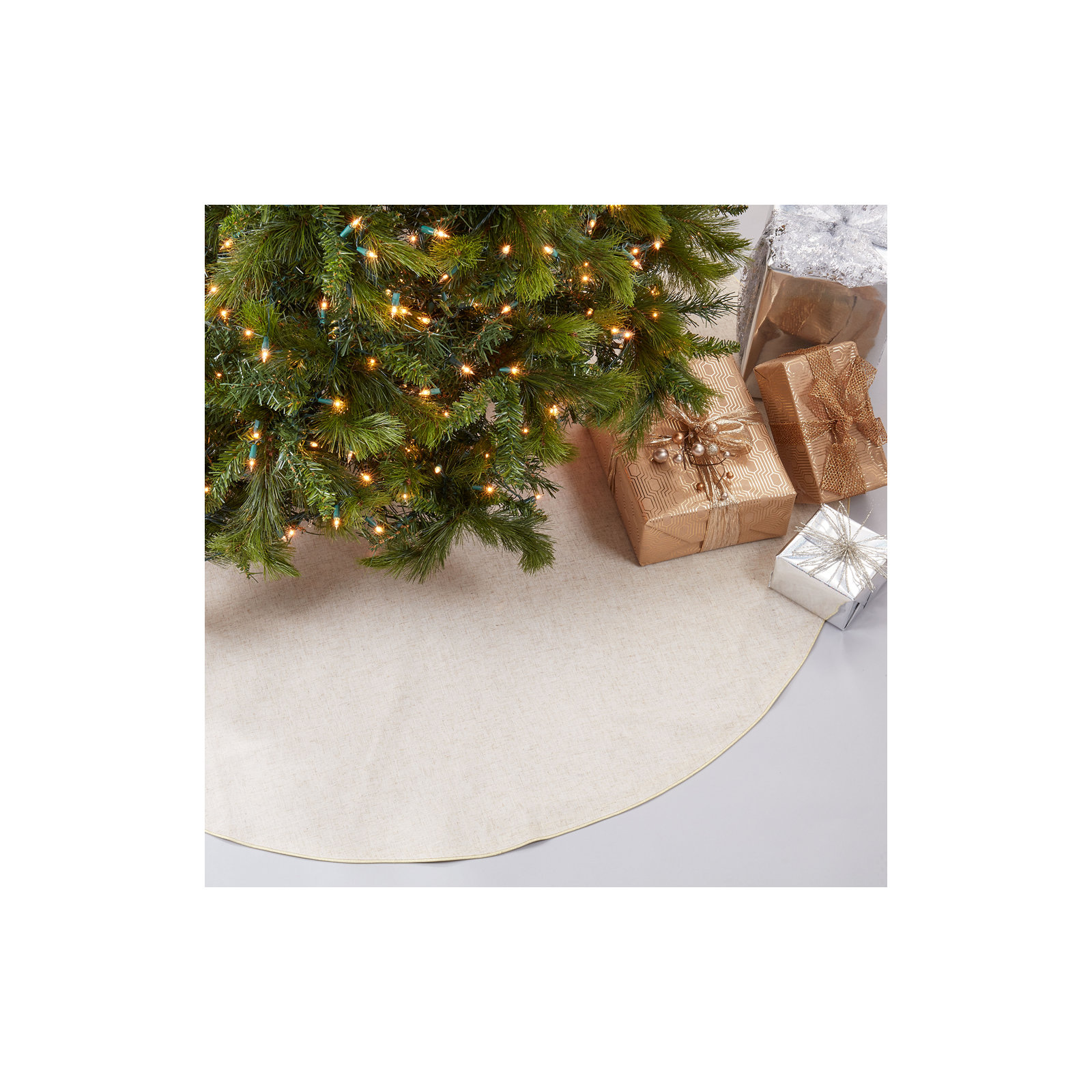 Nylah Tree Skirt, Gold, 84"