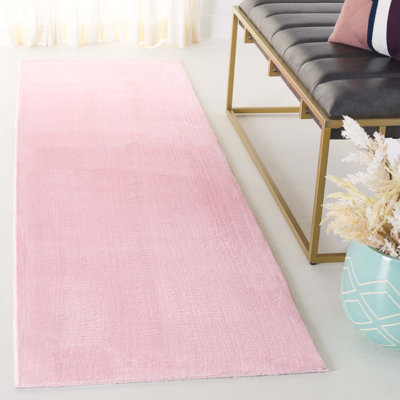 Tapis rose en polyester tissé à la machine
