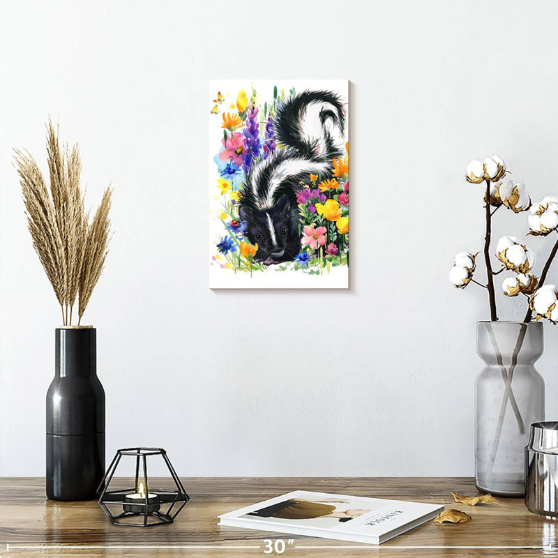 Brampt Floral Skunk, 12" H x 8" W