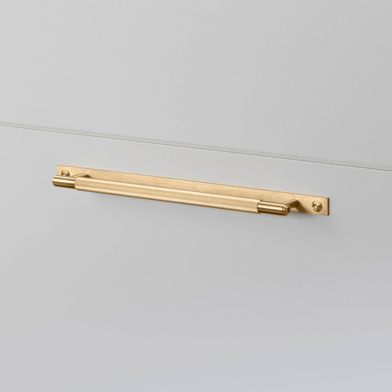 Pull Bar / Plate / Linear, Brass, 8 14/16"