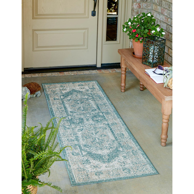 Oriental Indoor / Outdoor Rug, Runner 2' x 6'