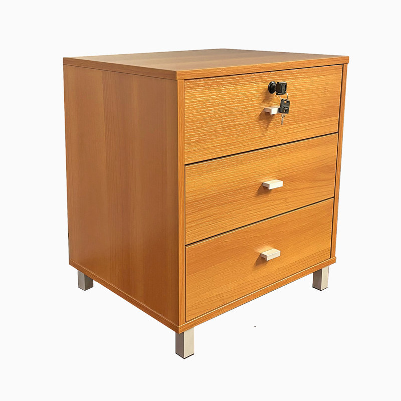 Élégante table de chevet à trois tiroirs avec serrure et poignées pour l'organisation et la décoration de la chambre à coucher