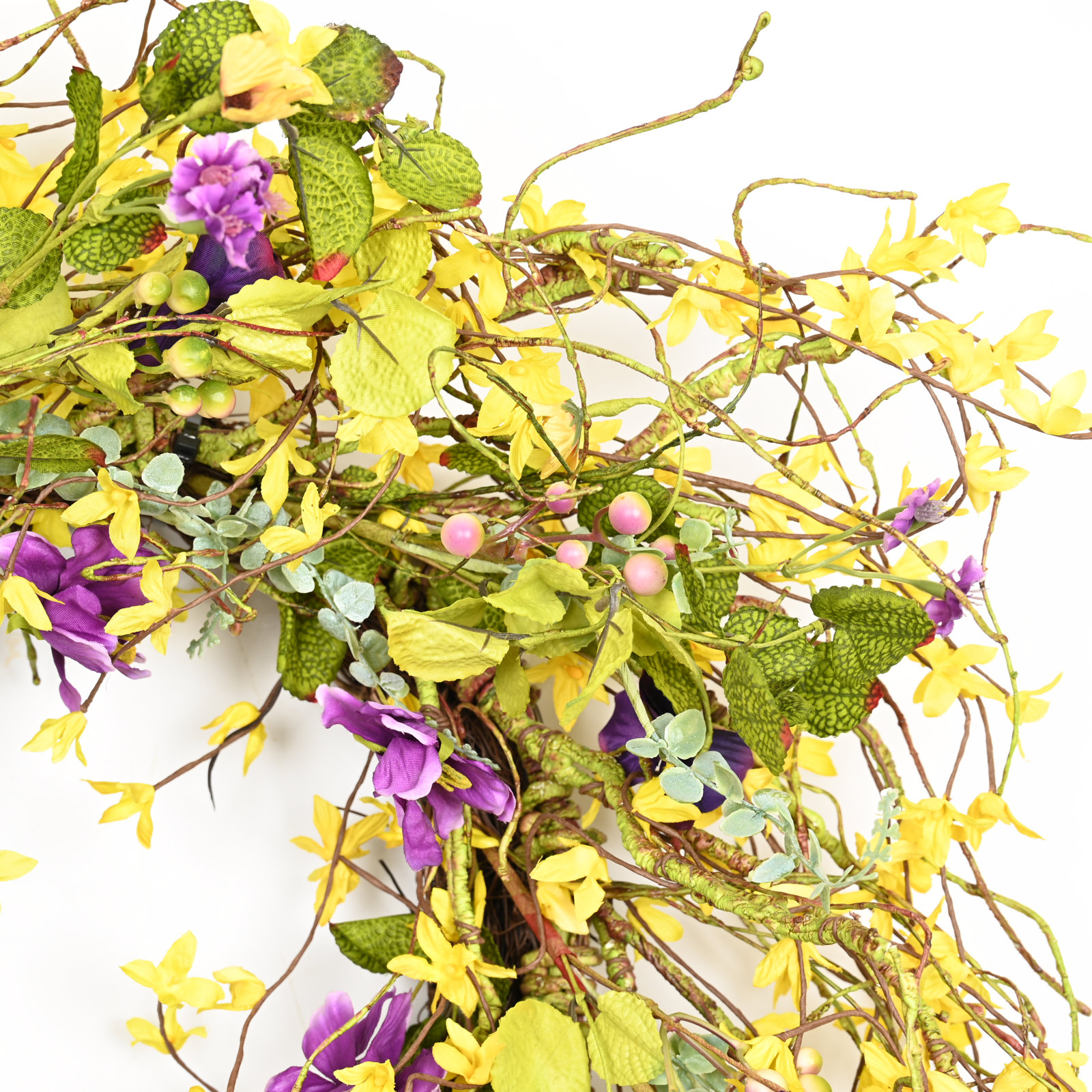 26" Handcrafted Pansy Everyday Wreath