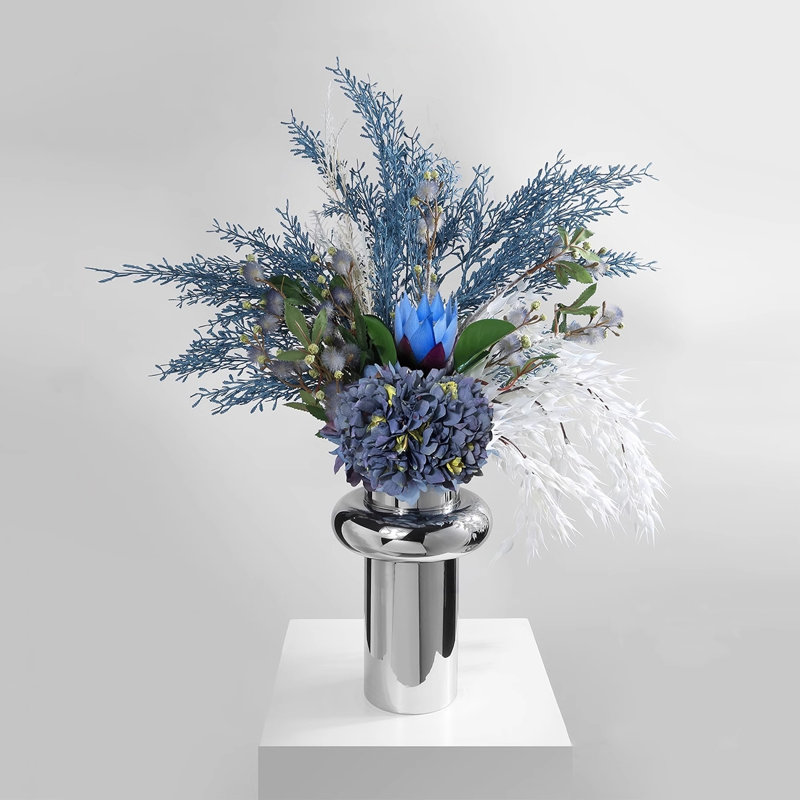 Bouquets simulés et décorations florales