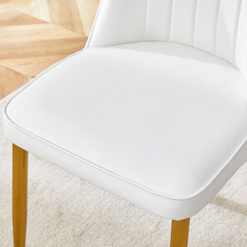 Table de salle à manger en verre trempé de 71 pouces avec texture en marbre blanc et 8 chaises en polyuréthane blanc, dossier simple, élégant et durable