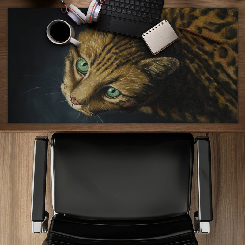 Bengal cat - 15.75"x31.50" Desk mat