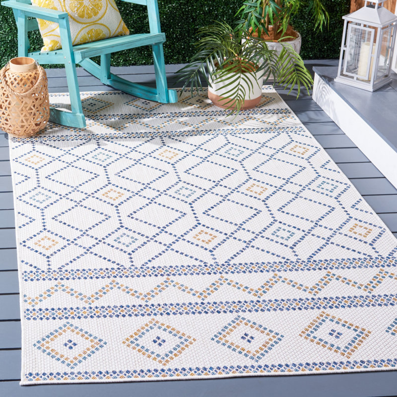 Badagliacca Performance Geometric Indoor/Outdoor Area Rug, Rectangle 5'3" x 7'7"