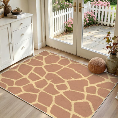 Tapis intérieur noir lavable à la machine, à motifs girafe abstraits d'Afrique.