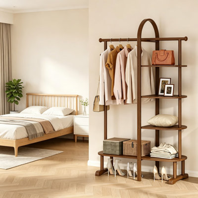 Portemanteau autoportant de 41,3 po de largeur 3-en-1, portemanteau en bois d'hévéa massif avec 4 tablettes et 5 crochets, portemanteau d'entrée avec tringle, pour salon de chambre à coucher, finition noyer