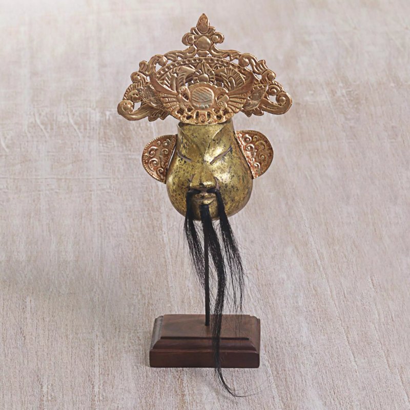 Master of Drama Bust