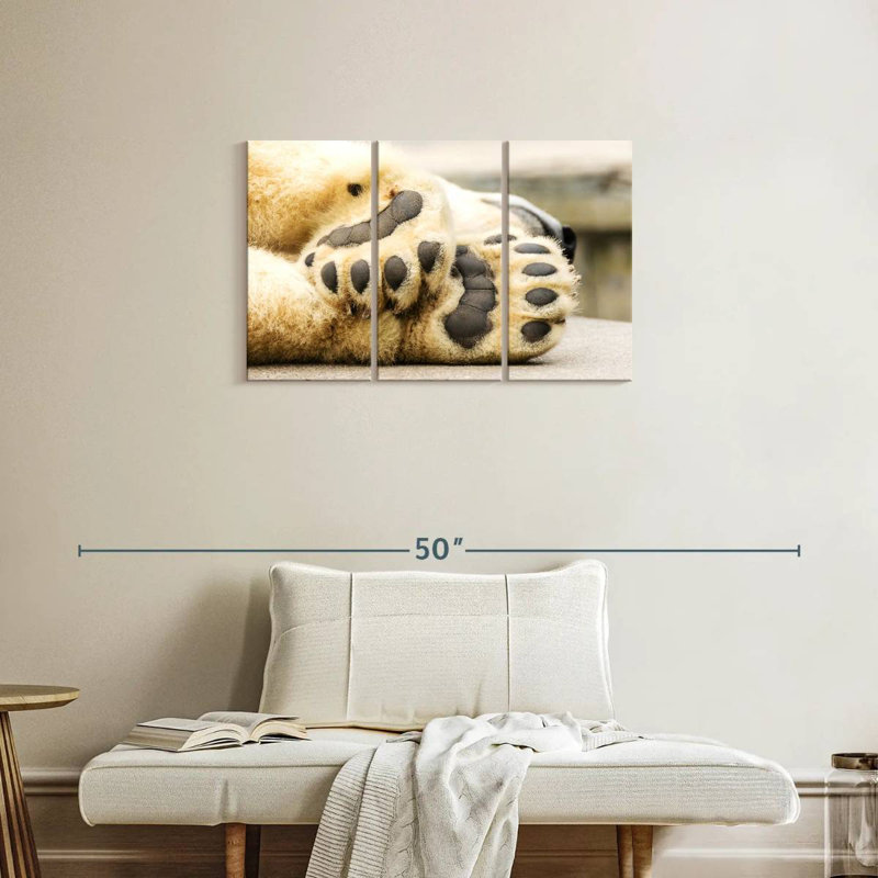 Brampt Polar Bear Paws, 20" H x 33" W