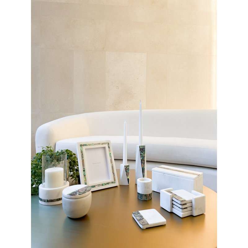 Bougeoir de table en marbre, H 8 po x l 2 po x P 2 po