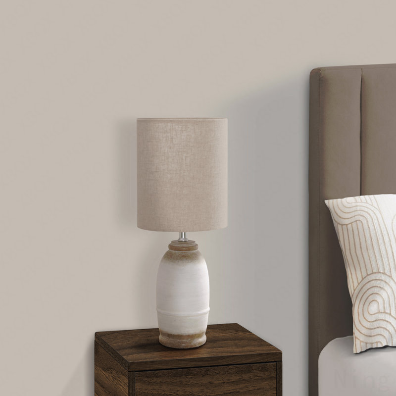Lighting, H 16 po, résine crème, abat-jour beige, contemporain