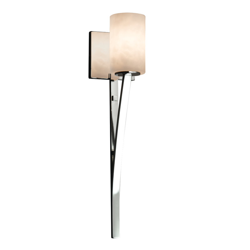 Alhagie Wallchiere