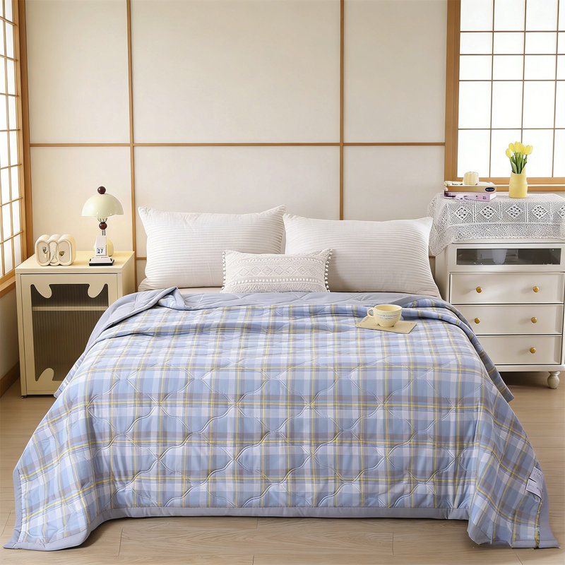 Courtepointe 39,37x59, Blue/Yellow Striped