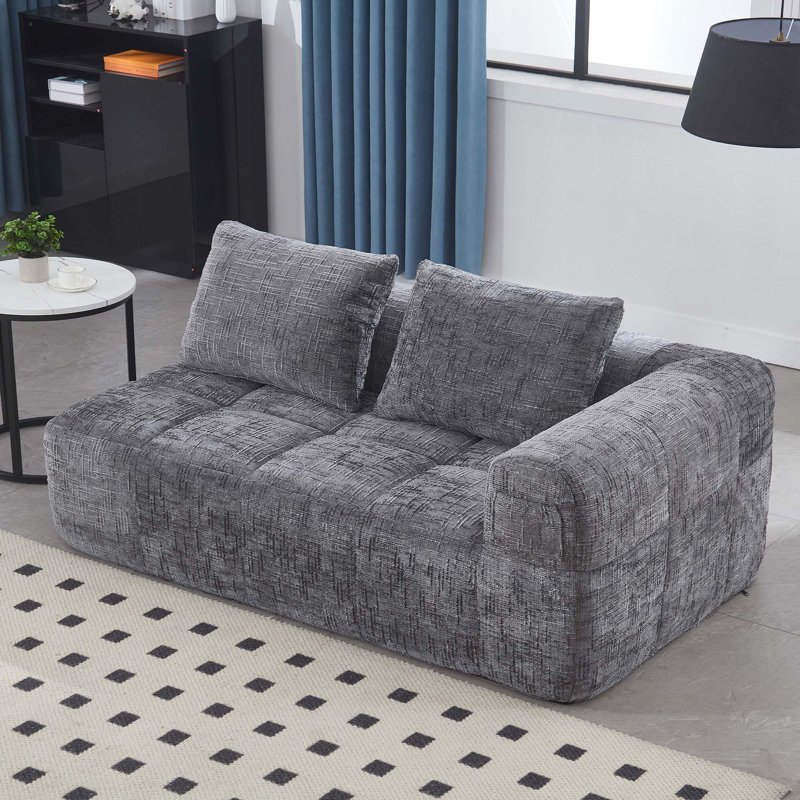 Canapé en chenille, Gris