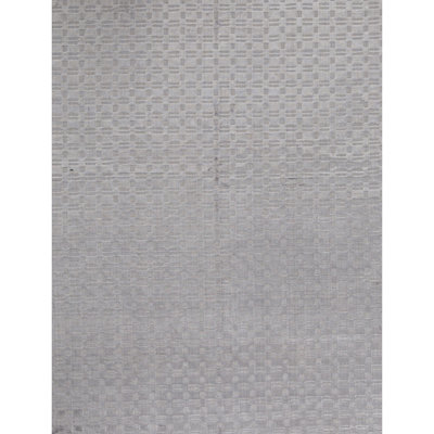 Geometric Area Rug in Silver