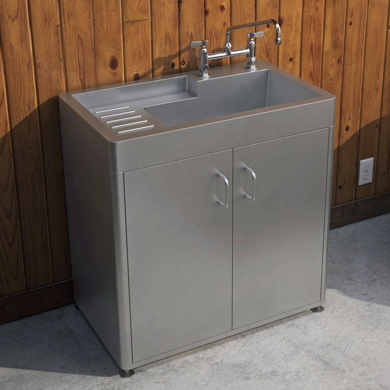 33" L x 20" W Free Standing Laundry Sink